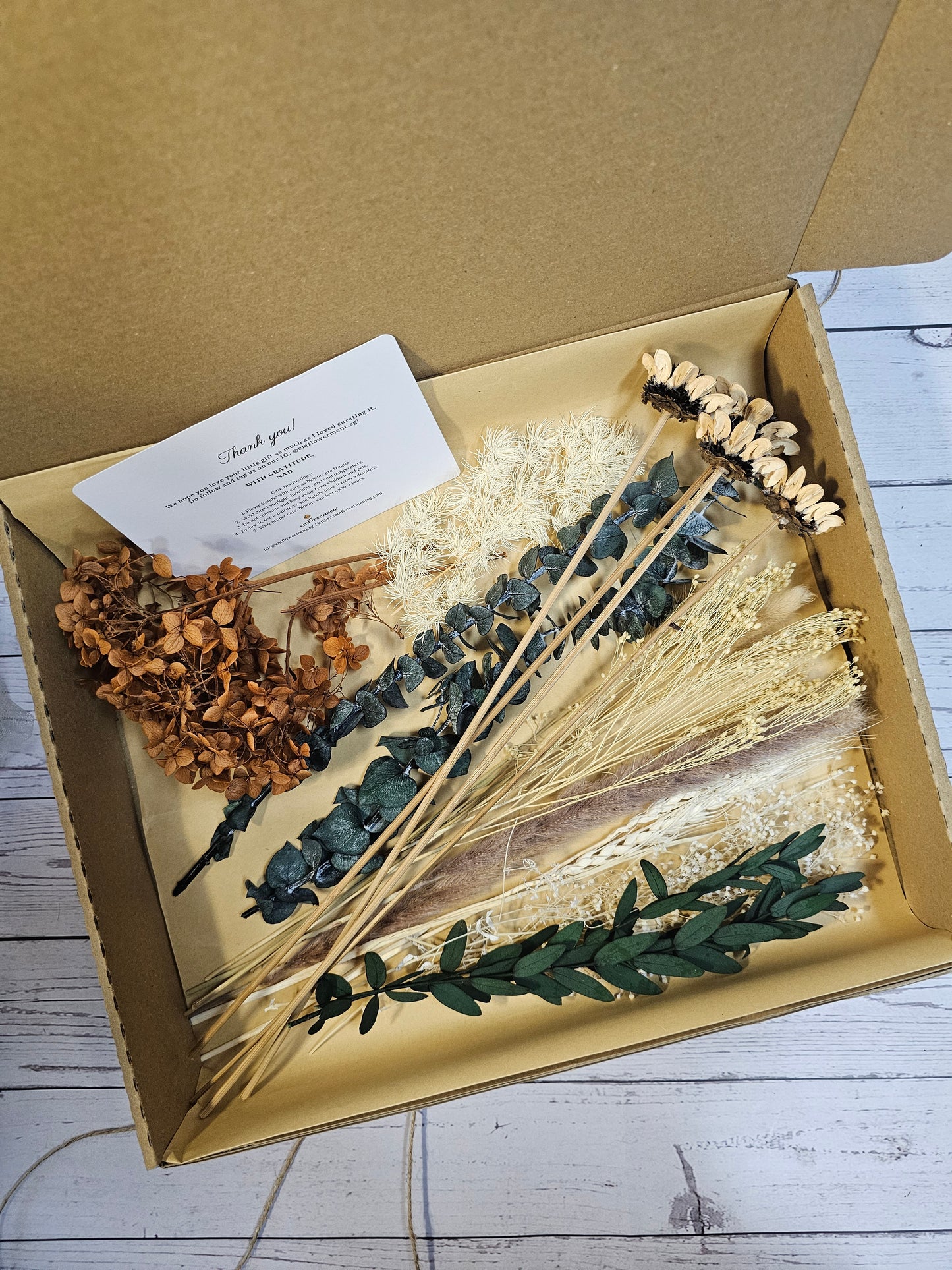 DIY Preserved/Dried Flower Starter Kit