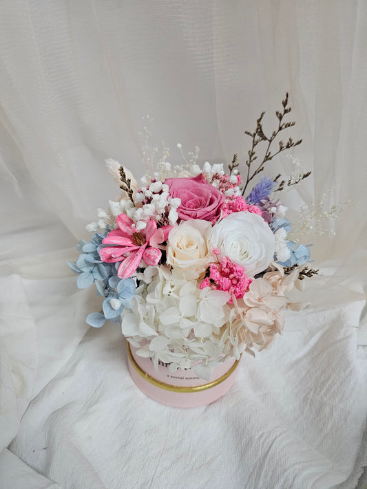 Petite Bloom Box - Cotton Candy