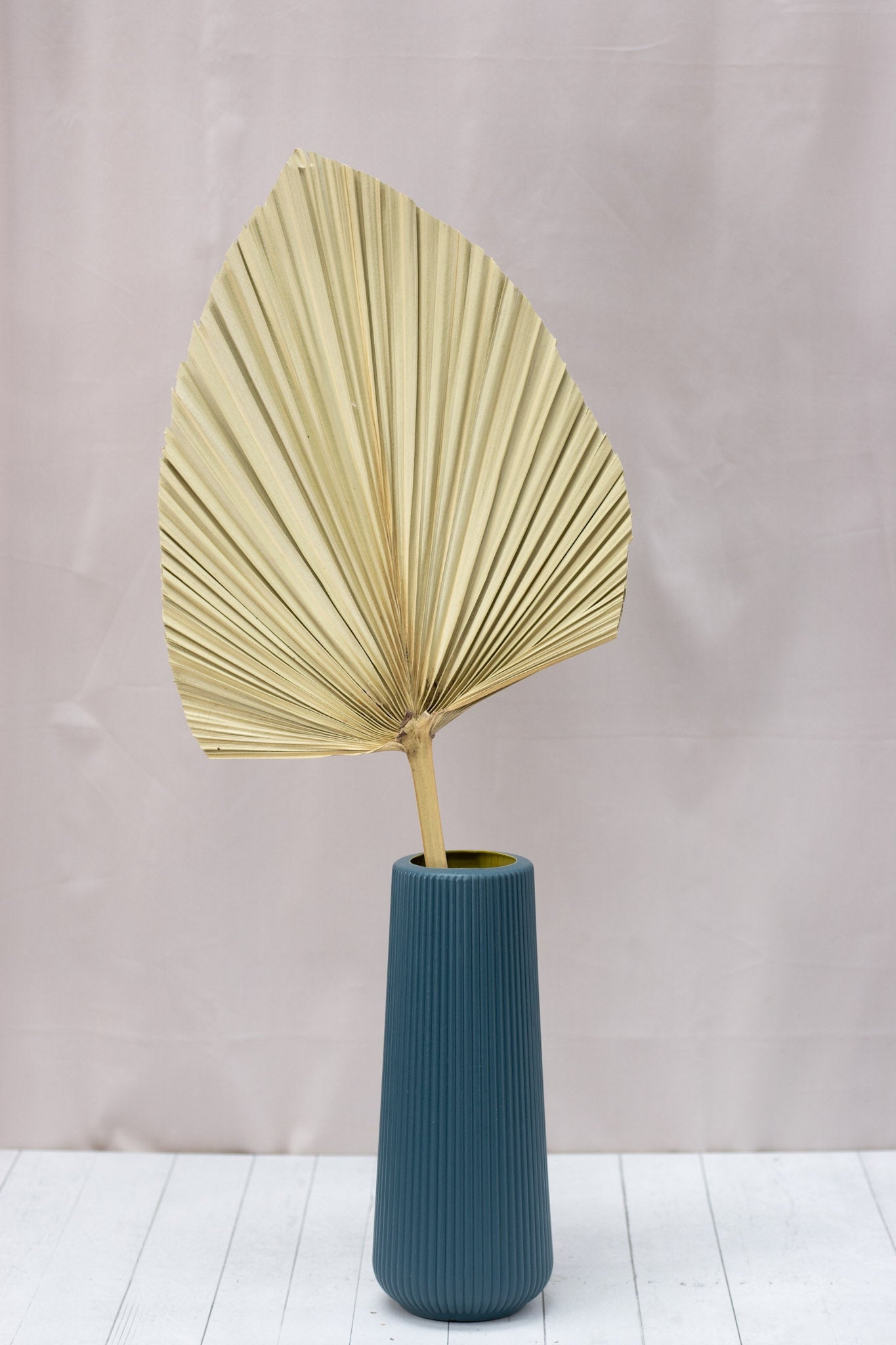 Dried Palm Leaf (In Various Sizes)